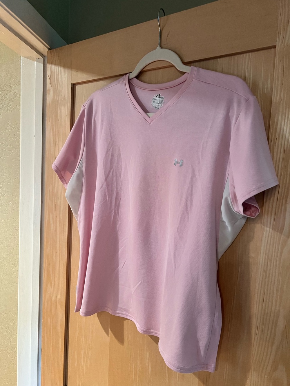 Under Armour Light Pink V-Neck Performance Tee